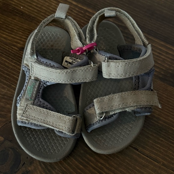 Carter's Athletic Sandals  toddler boys Size: 6 Color: Blue gray - Picture 1 of 4